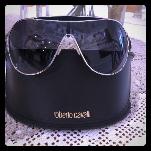 Roberto Cavalli Sunglasses - Picture 1 of 5
